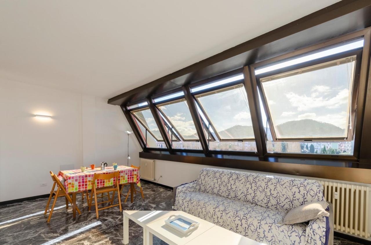 Joivy Spacious Apt For 6, Near Train Station And Beach Sestri Levante Exterior photo